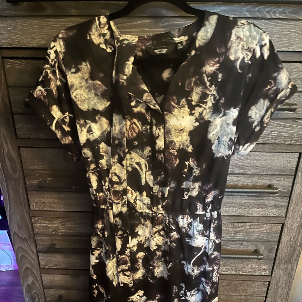 Simply Vera Wang- Black/White Floral
